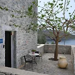 Selana View Каравостаси