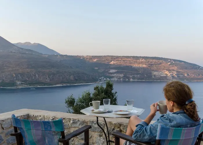 Selana View Karavostásion