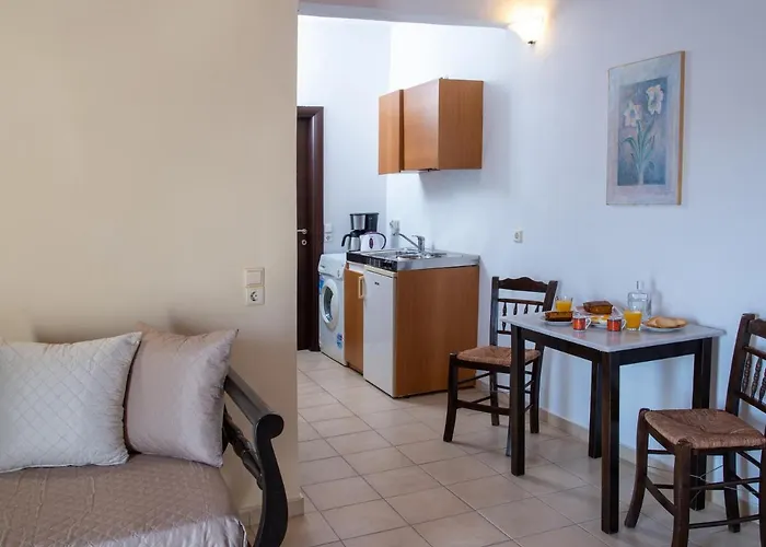 Selana View Karavostásion